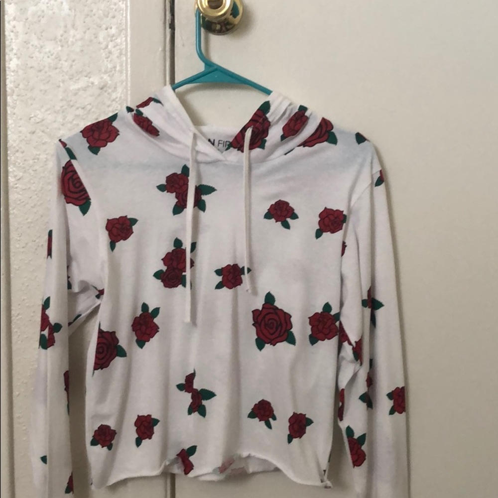 Crop top with hood